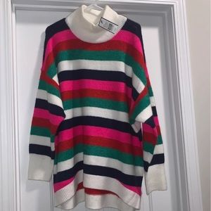 Women’s Crown and Ivy sweater